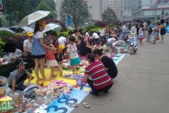 <b>2号站手机登录测速摆地摊广告牌怎么设计?速解地</b>