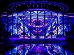 <b>舞台led电子大屏2号站幕和投影哪个好?答案在这里</b>